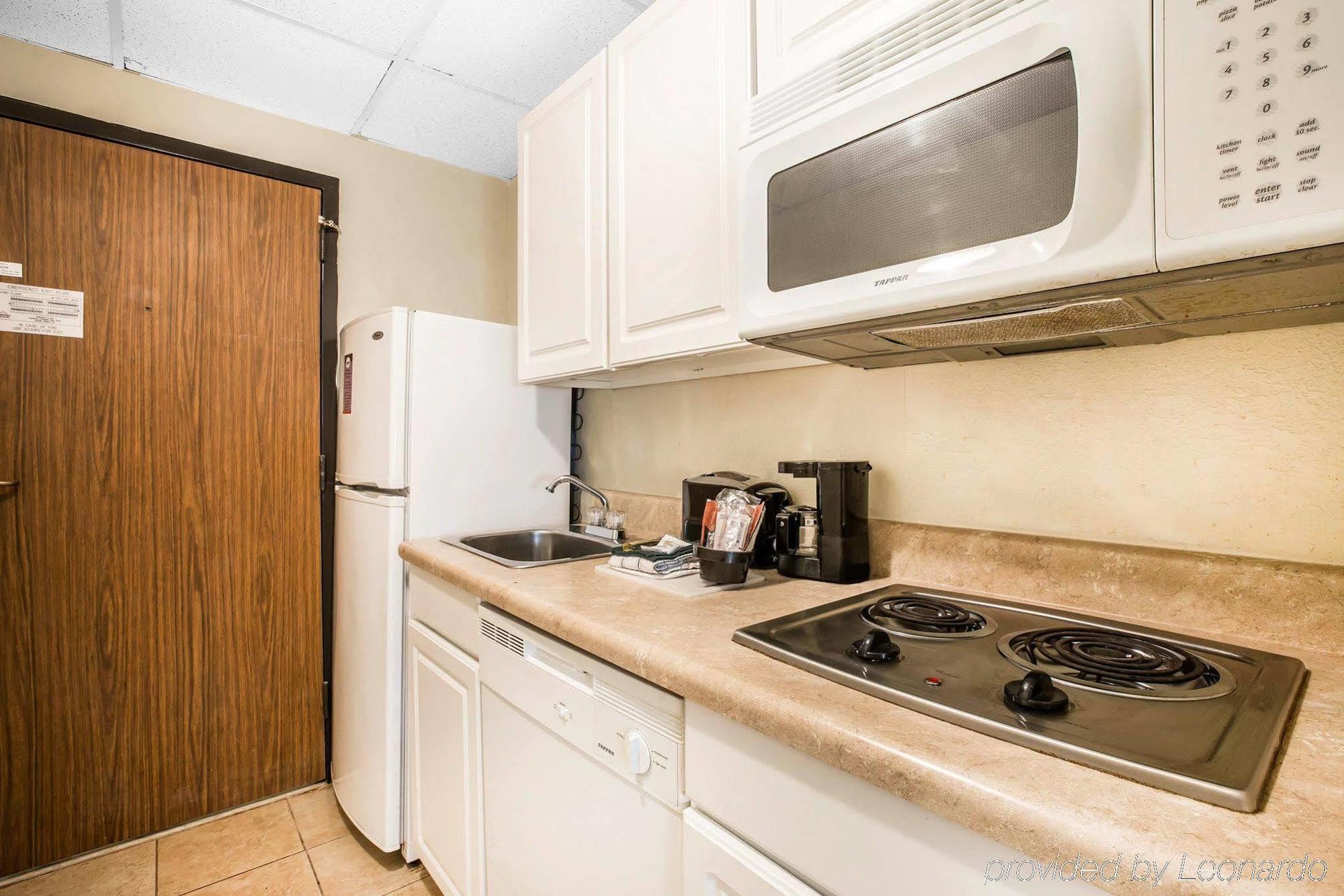 Likehome Extended Stay Hotel وارنر روبينز المظهر الخارجي الصورة